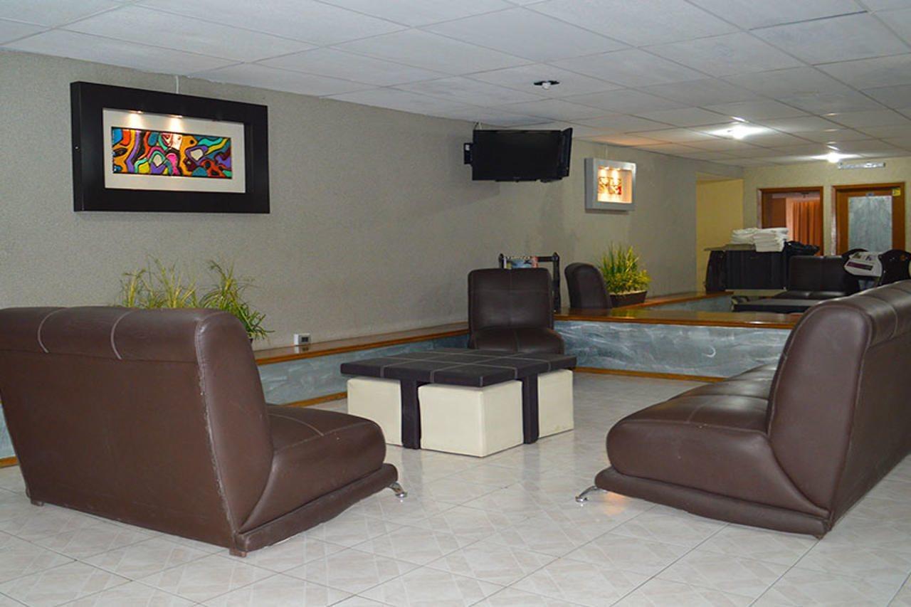 Hotel Plaza El Dorado Pachuca Экстерьер фото