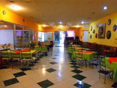 Hotel Plaza El Dorado Pachuca Экстерьер фото